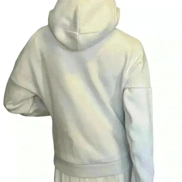 Adidas Women’s ZNE Jacket With Thumb Holes In White Color. - Picture 4 of 14